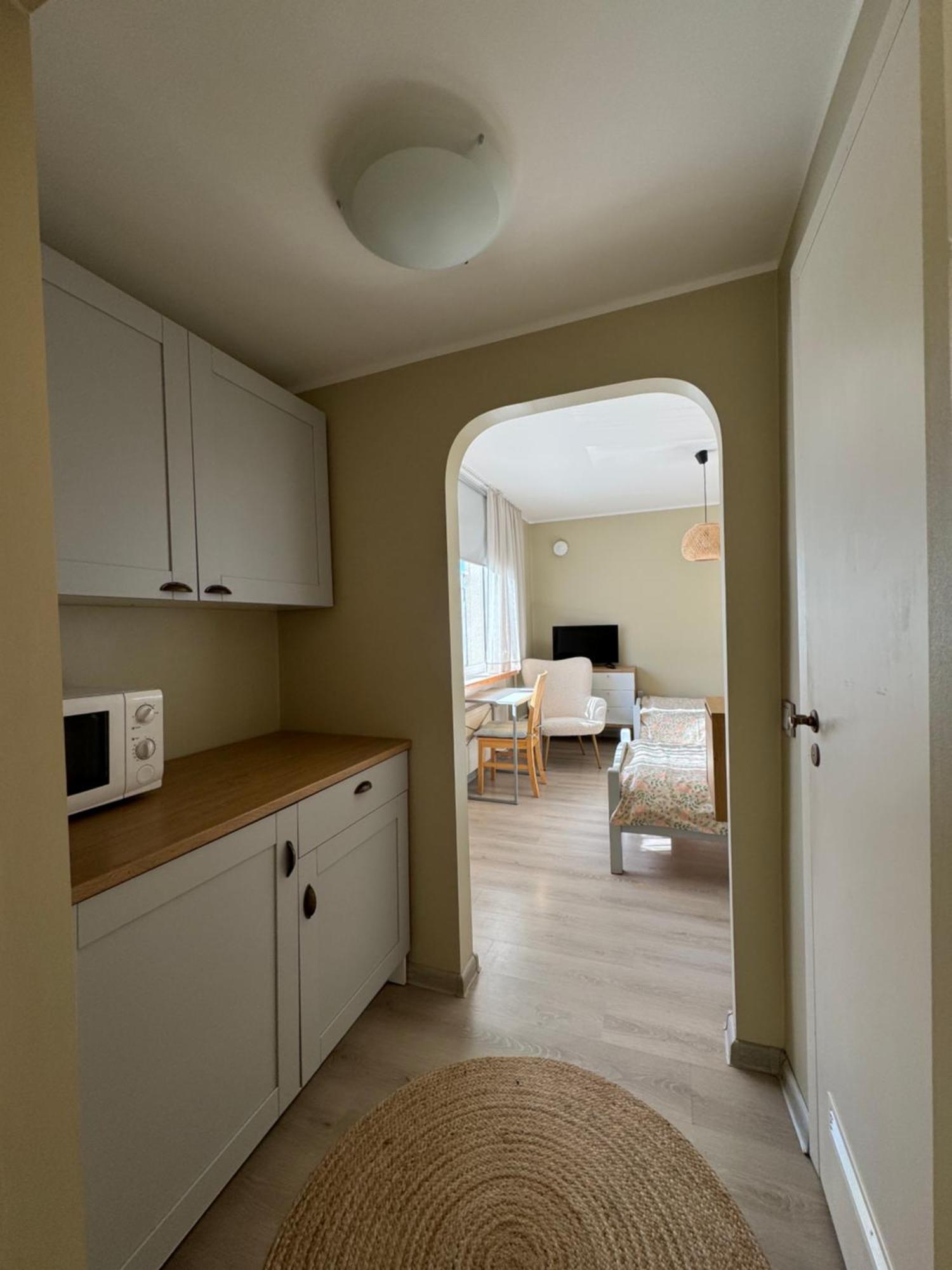Ohtu Poik 4 City Center Apartment Parnu Ngoại thất bức ảnh